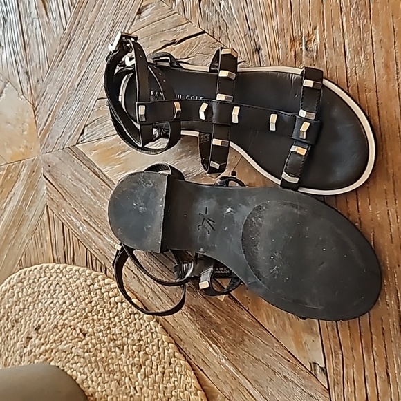 Kenneth Cole Neve studded gladiator sandals 6 - Picture 5 of 6